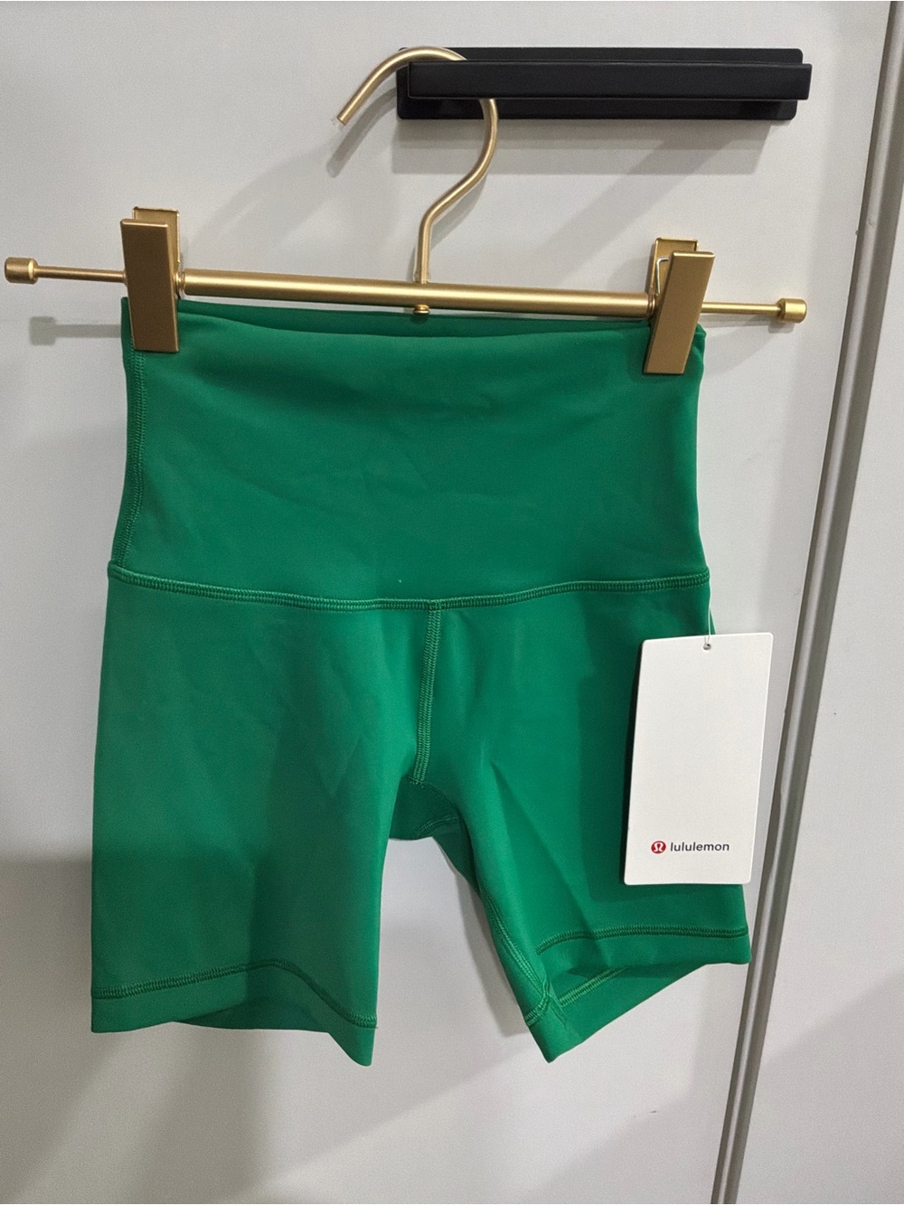 lululemon athletica Wunder Train High-Rise Shorts - Raceway Green